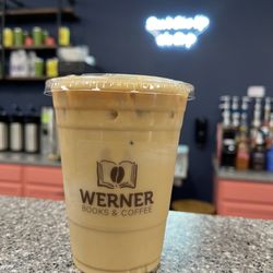 Werner Books & Coffee - Iced dirty chai latte