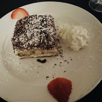 Tre Scalini Restaurant - Tiramisu 4/19/2024 - Italian Near Me - New Haven, Connecticut Tre Scalini Restaurant - Tiramisu 4/19/2024 - Italian Near Me - New Haven, Connecticut
