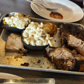 F325 Bbq - Smoked turkey,F325's Mac & Cheese, Smoked corn Elotes, Brisket and ribs - Bars Near Me - North Kansas City, Missouri