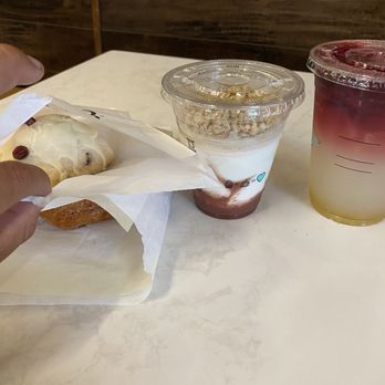 The Cupcake & Espresso Bar - Cupcakes Near Me - Moreno Valley, California