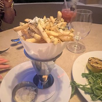 RH Firehouse Grill at RH Montecito - Truffle fries - Breakfast & Brunch Near Me - Santa Barbara, California RH Firehouse Grill at RH Montecito - Truffle fries - Breakfast & Brunch Near Me - Santa Barbara, California