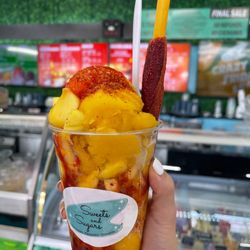 Sweets & Sugars ice cream - Mangonada!