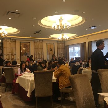 Yue Restaurant - Seafood Near Me - Richmond, British Columbia