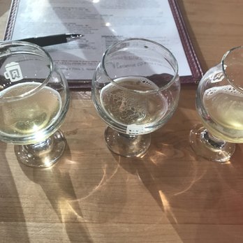 Resolute Brewing - Samples - Beer Gardens Near Me - Centennial, Colorado Resolute Brewing - Samples - Beer Gardens Near Me - Centennial, Colorado
