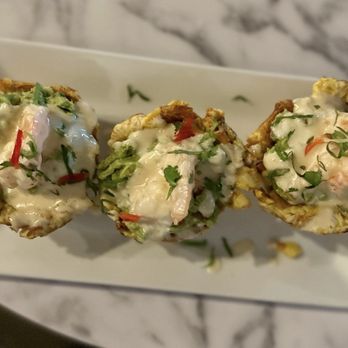 Tozton - Canasta C/ Guacamole & Camarones - Peruvian Near Me - Astoria, New York Tozton - Canasta C/ Guacamole & Camarones - Peruvian Near Me - Astoria, New York