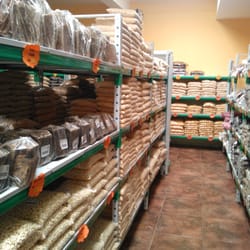Abastecedora de Semillas de Oaxaca - Los pasillos.