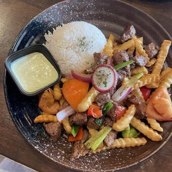 OMELI Kitchen - Lomo Saltado - Vietnamese Near Me - Fullerton, California OMELI Kitchen - Lomo Saltado - Vietnamese Near Me - Fullerton, California