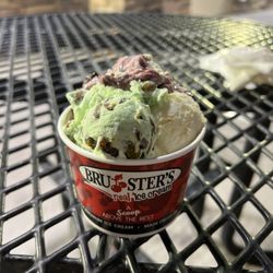 Bruster's Real Ice Cream - Double scoop split into four half scoops