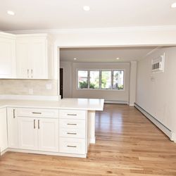 Realty Connect USA - Carlene Calabrese - Kitchen-dining area.
West Babylon, NY 11704