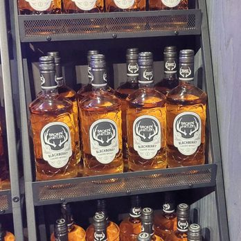 Sugarlands Distilling Co - Distilleries Near Me - Gatlinburg, Tennessee