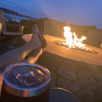 Center Harbor Inn - Fire pit surrounded by beautiful Adirondack chairs - Hotels Near Me - Center Harbor, New Hampshire Center Harbor Inn - Fire pit surrounded by beautiful Adirondack chairs - Hotels Near Me - Center Harbor, New Hampshire