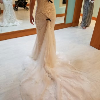 Calvet Couture Bridal - Bridal Near Me - Winter Park, Florida Calvet Couture Bridal - Bridal Near Me - Winter Park, Florida