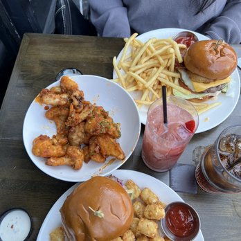 H Cafe - Breakfast & Brunch Near Me - Los Angeles, California H Cafe - Breakfast & Brunch Near Me - Los Angeles, California