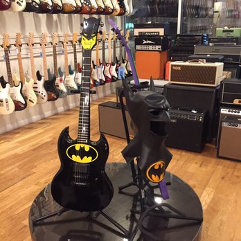 Chicago Music Exchange - They have a little bit of everything! - Musical Instruments & Teachers Near Me - Chicago, Illinois Chicago Music Exchange - They have a little bit of everything! - Musical Instruments & Teachers Near Me - Chicago, Illinois