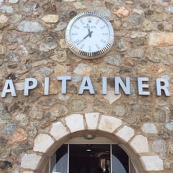 Le Vieux Port de Saint-Tropez - Eine Rolexuhr bei der Hafenmeisterei!!