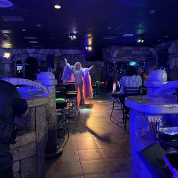Potrillo Club - Lounges Near Me - Tulare, California Potrillo Club - Lounges Near Me - Tulare, California