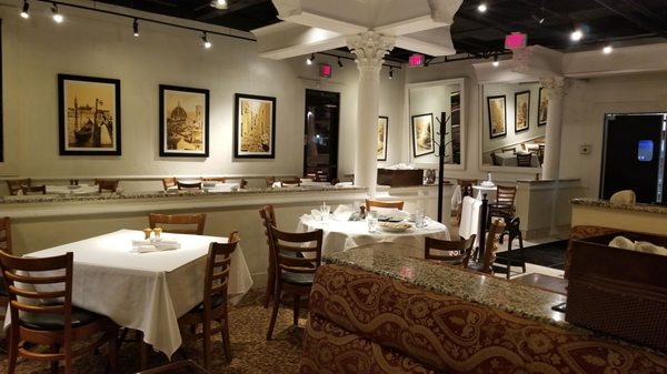 Bravo Italian Kitchen Updated Covid 19 Hours Services 182 Photos 98 Reviews Italian 206 Bullitt Ln Louisville Ky Restaurant Reviews Phone Number Yelp