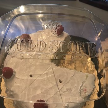 Cold Stone Creamery - a cake in a plastic container - Ice Cream & Frozen Yogurt Near Me - Boise, Idaho