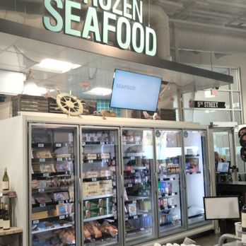 Hy-Vee - a frozen seafood store - Grocery Near Me - Des Moines, Iowa
