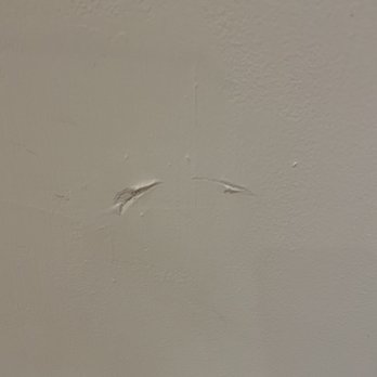 Secrets Playa Mujeres - Wall damage - Resorts Near Me - Cancún, ROO