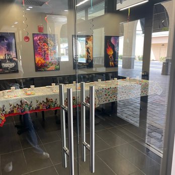 Paragon Theaters - Private room for parties. - Cinema Near Me - Davie, Florida Paragon Theaters - Private room for parties. - Cinema Near Me - Davie, Florida