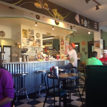 Bob's Diner - Shot of inside Bob's - Diners Near Me - Louisville, Colorado