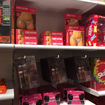 IT'SUGAR - Candy Stores Near Me - Monterey, California