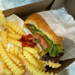 Shake Shack Westfield Montgomery Mall - ShackBurger + crinkle cut fries ... eaten lol