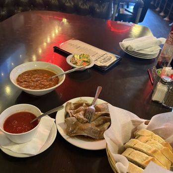 Pyrenees Cafe - Basque Near Me - Bakersfield, California Pyrenees Cafe - Basque Near Me - Bakersfield, California