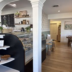 Wrenhouse Bakery - Cute ambiance