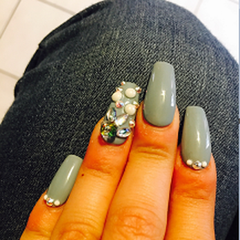 Nails on Fleek - Always Happy:)  Steven is awesome - Nail Salons Near Me - Compton, California