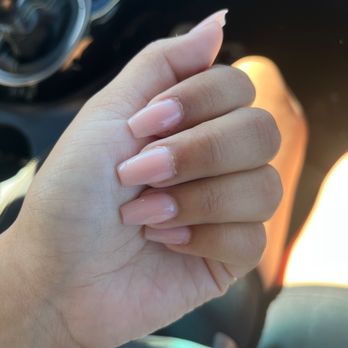 BUI Nails Lounge - They also didn't remove the access and didn't do a cuticle removal. This isn't gel this is acrylic. - Nail Salons Near Me - Lincoln, California
