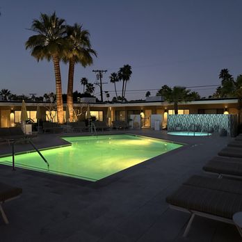 Twin Palms Resort - Resorts Near Me - Palm Springs, California Twin Palms Resort - Resorts Near Me - Palm Springs, California