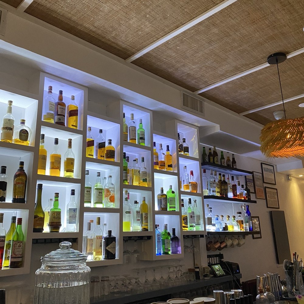 Lungi - Cocktail Bars Near Me - New York, New York