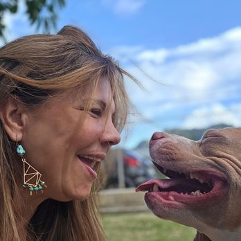 Paws for Good Vibes - A smile is worth 1000 words. - Pet Boarding Near Me - Waimanalo, Hawaii Paws for Good Vibes - A smile is worth 1000 words. - Pet Boarding Near Me - Waimanalo, Hawaii