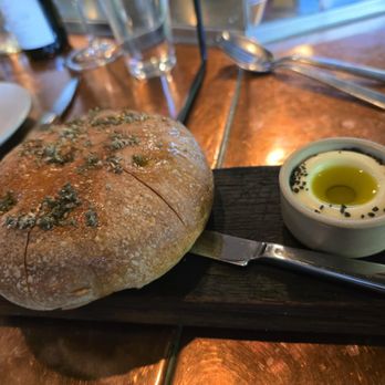 Glen Ellen Star - House Made Focaccia - New American Near Me - Glen Ellen, California Glen Ellen Star - House Made Focaccia - New American Near Me - Glen Ellen, California