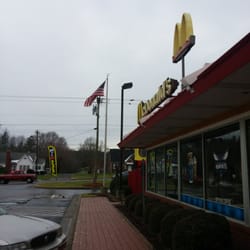 McDonald's - Because everyone should have a picture for their business.