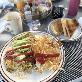 Serrano's Cafe - spinach, avocado, mushroom, cheese omelette - Breakfast & Brunch Near Me - West Sacramento, California Serrano's Cafe - spinach, avocado, mushroom, cheese omelette - Breakfast & Brunch Near Me - West Sacramento, California