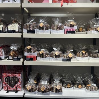 Läderach chocolatier suisse - Chocolatiers & Shops Near Me - Costa Mesa, California Läderach chocolatier suisse - Chocolatiers & Shops Near Me - Costa Mesa, California