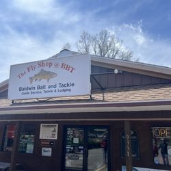 Baldwin Bait & Tackle - Time for some flies!!!