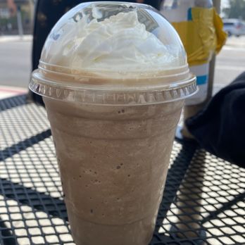 Undergrind Cafe - Tiger Island Latte - Cafes Near Me - Los Angeles, California