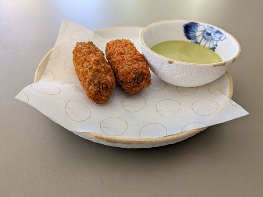 Ron Gastrobar by null