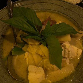 ViV - Green Curry - Thai Near Me - New York, New York ViV - Green Curry - Thai Near Me - New York, New York