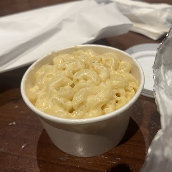 Hop's Chicken - Mac - N - Cheese - New American Near Me - Atlanta, Georgia Hop's Chicken - Mac - N - Cheese - New American Near Me - Atlanta, Georgia