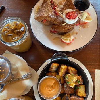 The Wild Chive - stuffed french toast and potatoes - Vegan Near Me - Long Beach, California