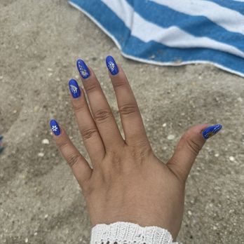 Sarah's Nails - Gel nails with design - Nail Technicians Near Me Sarah's Nails - Gel nails with design - Nail Technicians Near Me