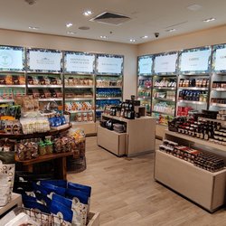 From Hawaii With Love - Spacious and organized