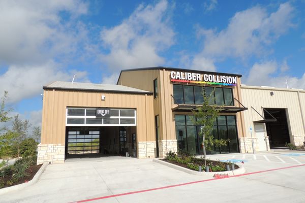 CALIBER COLLISION - Updated June 2025 - 28 Photos & 39 Reviews - 1603 W