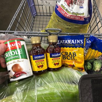 H-E-B - ows a shopping cart full of groceries - Grocery Near Me - Bastrop, Texas
