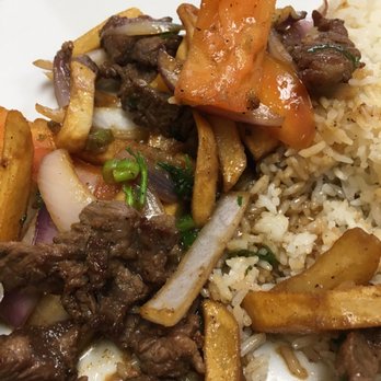 El Pollo Peruano - Lomo Saltado lacked flavor, price $11.75 - Peruvian Near Me - Carson, California El Pollo Peruano - Lomo Saltado lacked flavor, price $11.75 - Peruvian Near Me - Carson, California